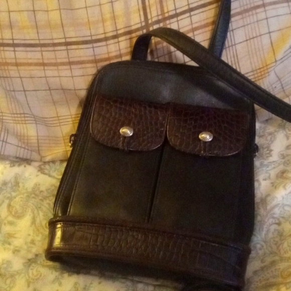 Chic Black and Brown Crossbody Bag - Picture 1 of 11